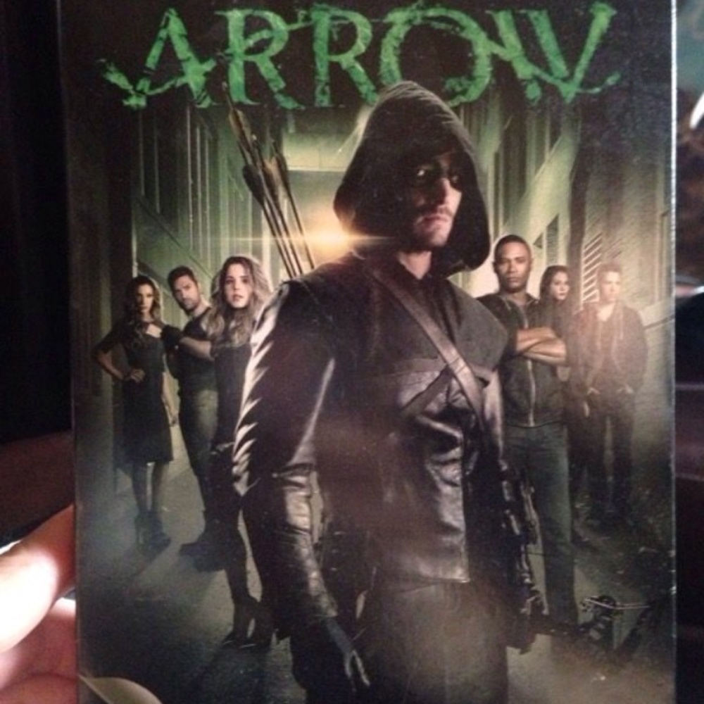 The arrow complete second season like new